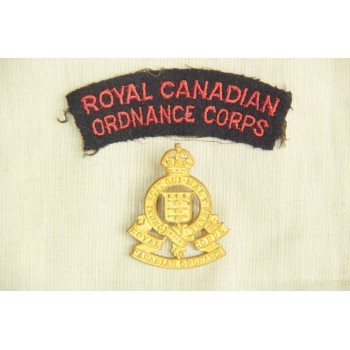 Ensemble d'insignes Royal Canadian Ordnance Corps 2ème GM